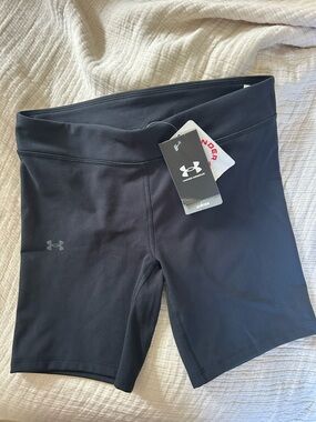 Under Armour Black Women's Bike Shorts with Logo